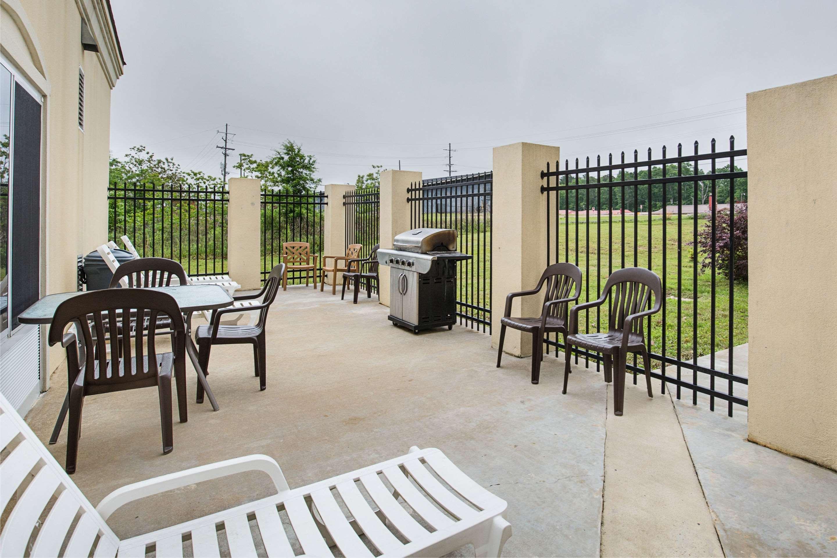 Leesville Comfort Suites מראה חיצוני תמונה